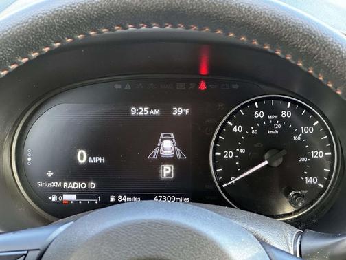 Boulder Gray Pearl 2021 Nissan Kicks SR