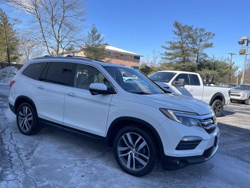 2017 Honda Pilot Touring