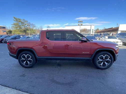 2022 Rivian R1T Adventure