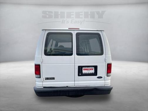 2002 Ford E350 Super Duty XL Wagon