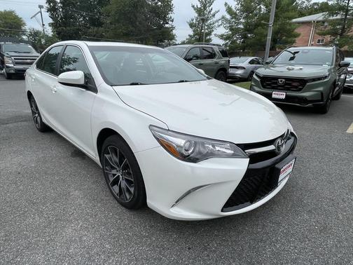 2017 Toyota Camry XSE