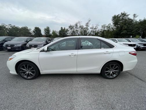 2017 Toyota Camry XSE