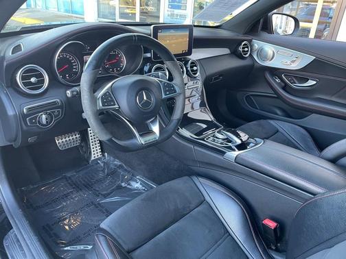 Photo 2 of 23 of 2017 Mercedes-Benz AMG C 43 Base 4MATIC
