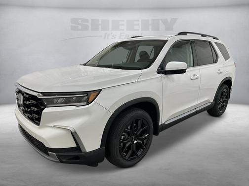 2025 Honda Pilot Touring 8-Passenger