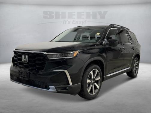 2025 Honda Pilot Touring 8-Passenger