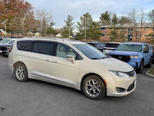 2017 Chrysler Pacifica Limited