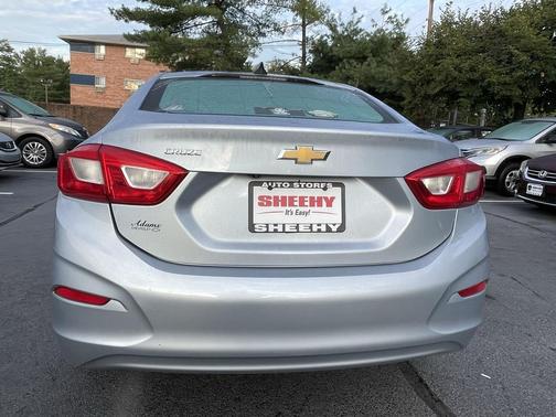 2017 Chevrolet Cruze LS