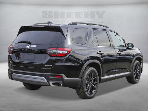 2025 Honda Pilot Touring 8-Passenger