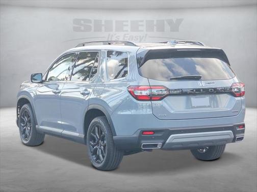 2025 Honda Pilot Touring 8-Passenger
