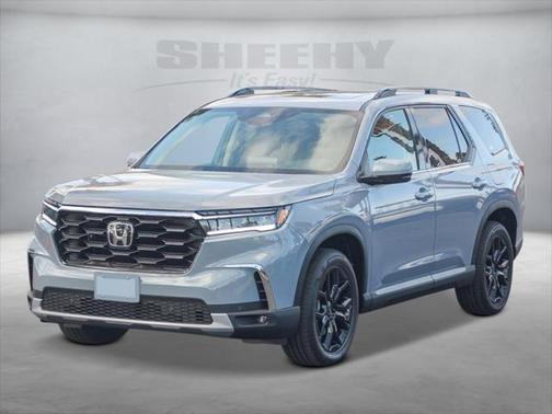 2025 Honda Pilot Touring 8-Passenger