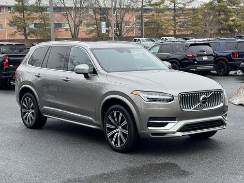 2021 Volvo XC90 Recharge Plug-In Hybrid T8 Inscription 7 Passenger