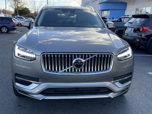 2021 Volvo XC90 Recharge Plug-In Hybrid T8 Inscription 7 Passenger