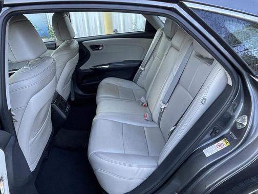 2013 Toyota Avalon Limited