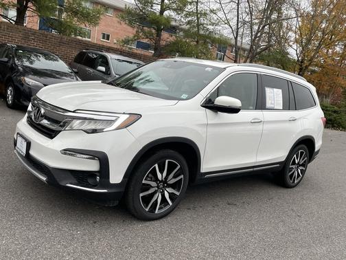 2022 Honda Pilot AWD Elite