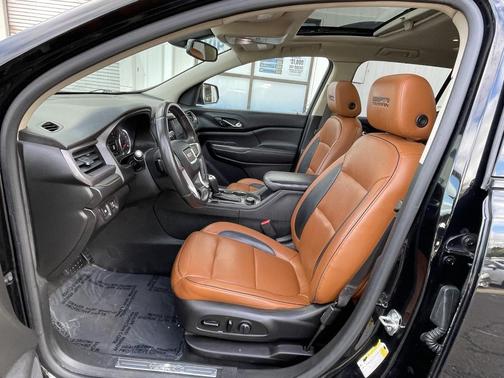 2017 GMC Acadia SLT-1