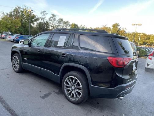 2017 GMC Acadia SLT-1