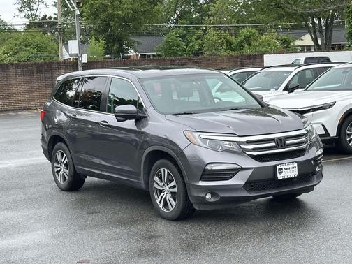Modern Steel Metallic 2017 Honda Pilot EX-L