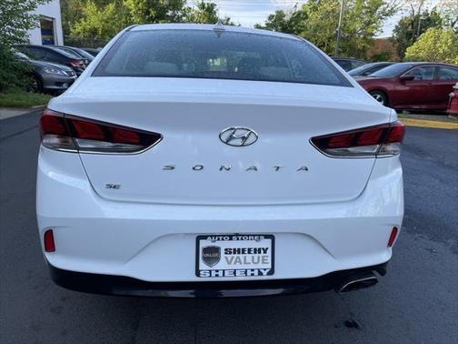 2018 Hyundai SONATA SE