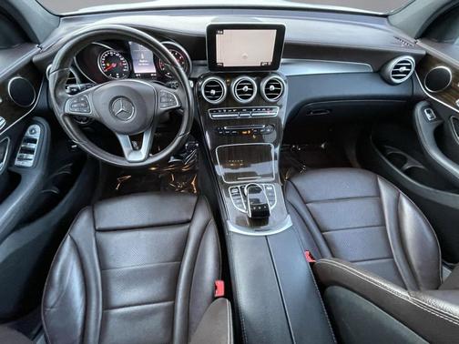 2016 Mercedes-Benz GLC 300 4MATIC