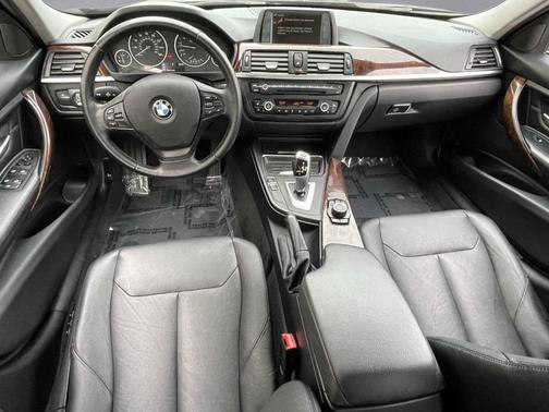 2013 BMW 320 i