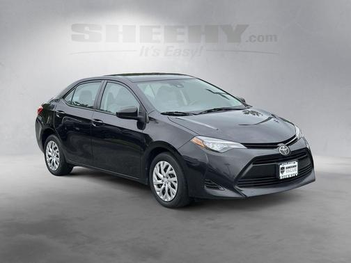 Black Sand Pearl 2017 Toyota Corolla LE