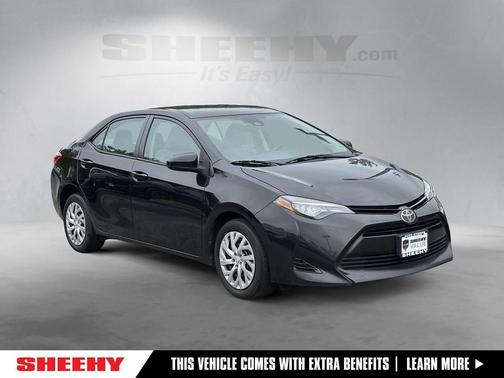 Black Sand Pearl 2017 Toyota Corolla LE