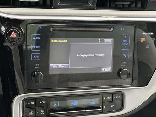Black Sand Pearl 2017 Toyota Corolla LE