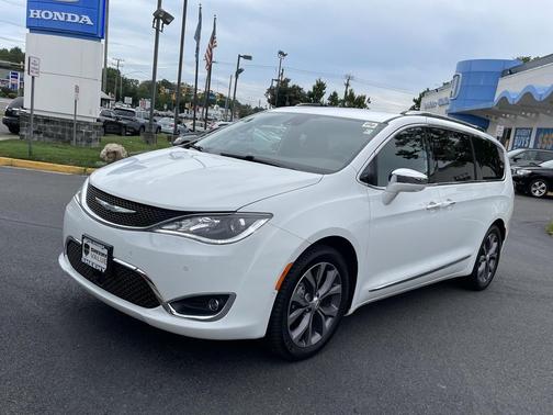 2017 Chrysler Pacifica Limited