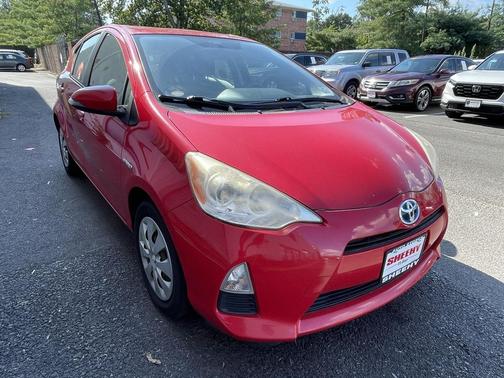 2014 Toyota Prius c Four