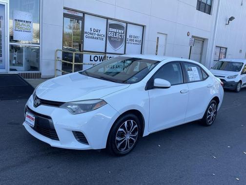 2015 Toyota Corolla LE