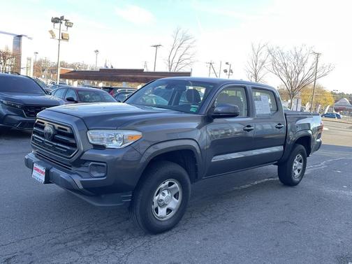 2018 Toyota Tacoma SR