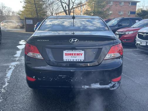 2013 Hyundai Accent GLS