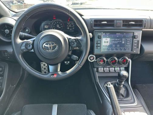 Raven 2023 Toyota GR86 Premium