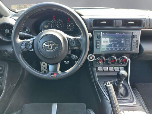 Raven 2023 Toyota GR86 Premium