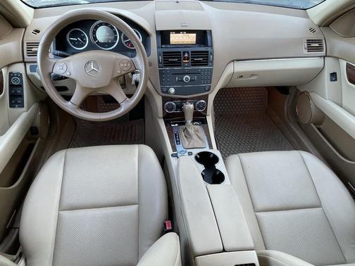 2008 Mercedes-Benz C-Class C 300 4MATIC Luxury