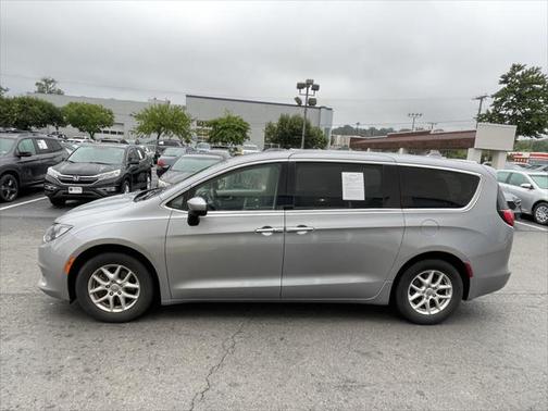 2017 Chrysler Pacifica LX
