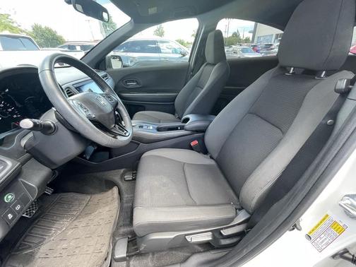 2021 Honda HR-V AWD Sport