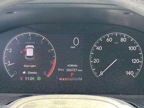 Crystal Black Pearl 2023 Honda HR-V LX