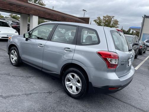 2015 Subaru Forester 2.5i