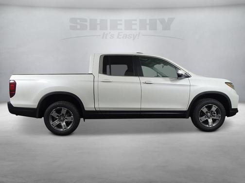 Platinum White Pearl 2026 Honda Ridgeline RTL
