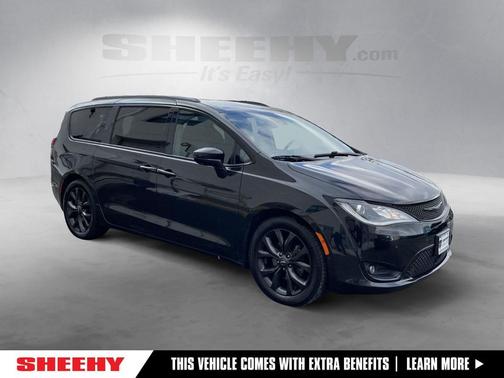 2019 Chrysler Pacifica Touring L