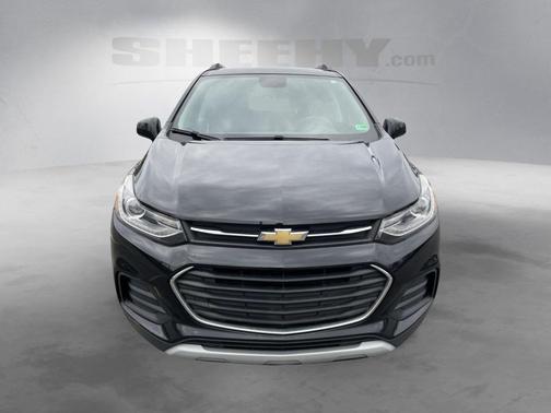 Mosaic Black Metallic 2020 Chevrolet Trax LT