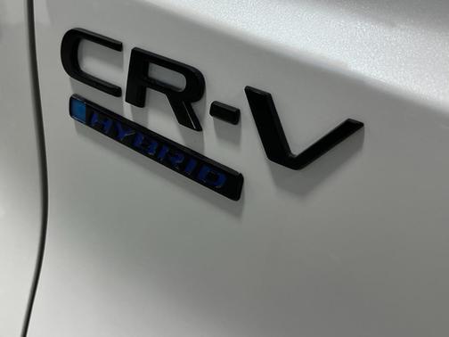Platinum White Pearl 2026 Honda CR-V Hybrid Sport-L AWD