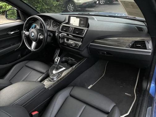2017 BMW 230 230i