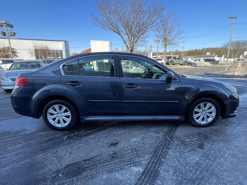 2011 Subaru Legacy Premium