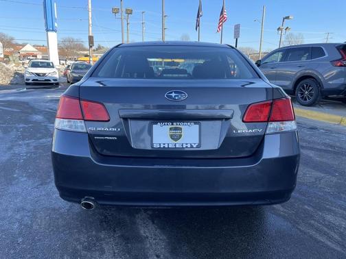 2011 Subaru Legacy Premium