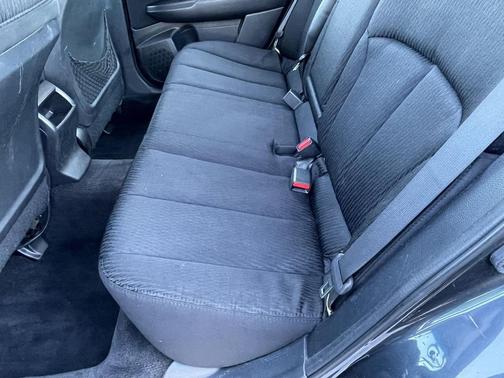 2011 Subaru Legacy Premium