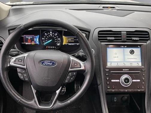 2018 Ford Fusion Hybrid Titanium