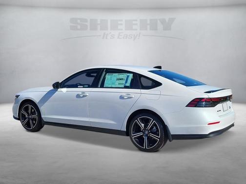 Platinum White Pearl 2026 Honda Accord Hybrid Sport