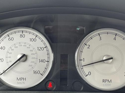2005 Chrysler 300C Base